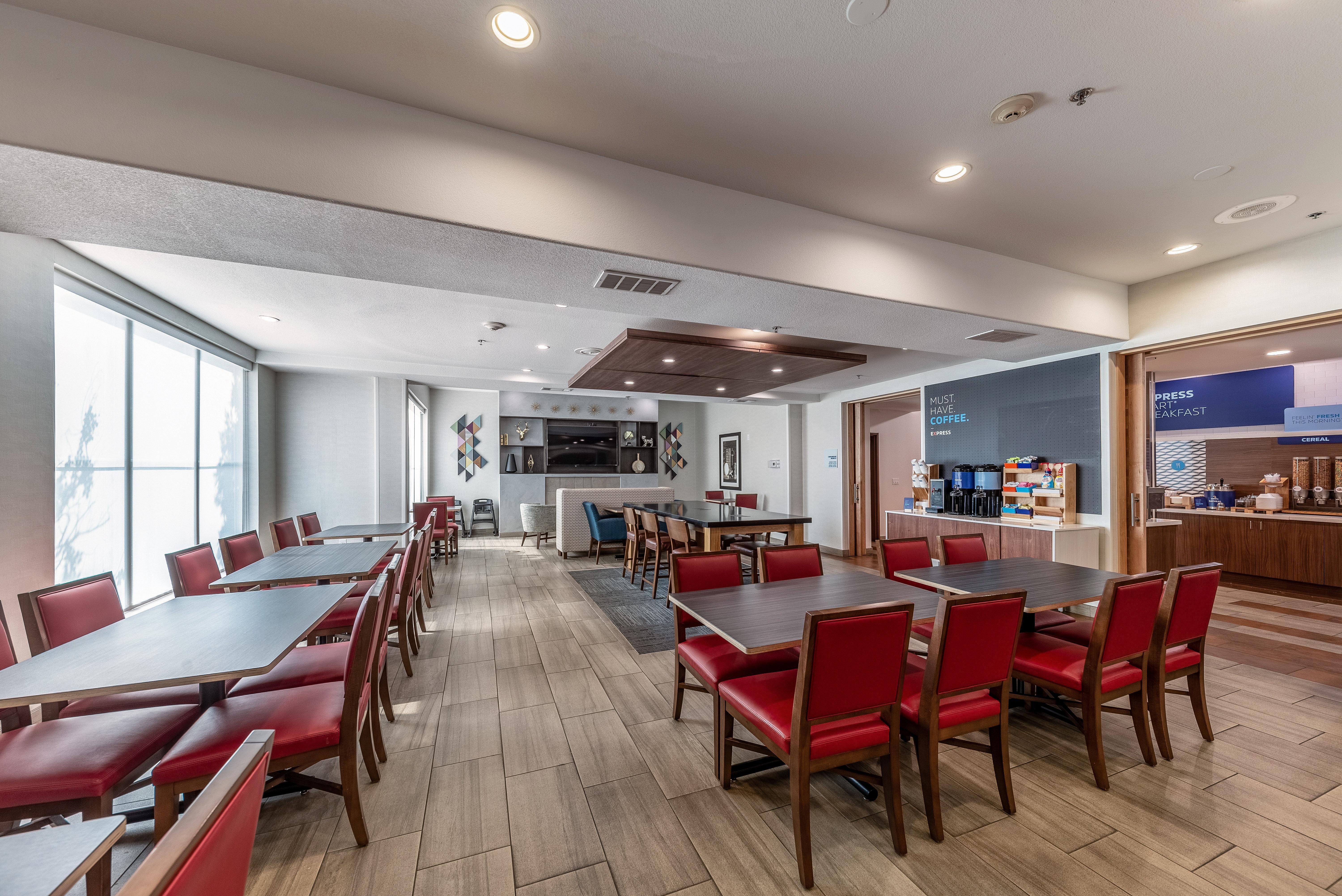 Holiday Inn Express & Suites Fort Worth - Fossil Creek By Ihg Eksteriør bilde