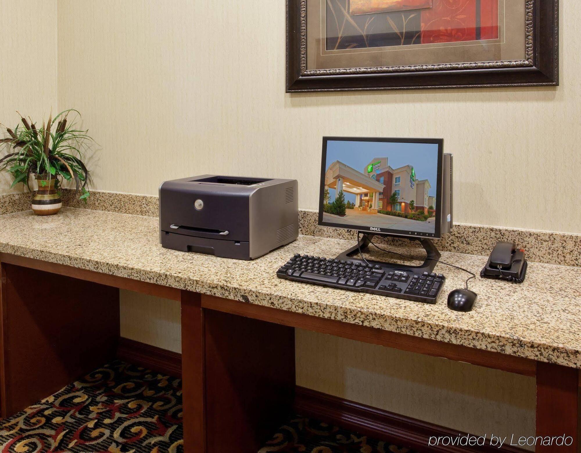 Holiday Inn Express & Suites Fort Worth - Fossil Creek By Ihg Eksteriør bilde
